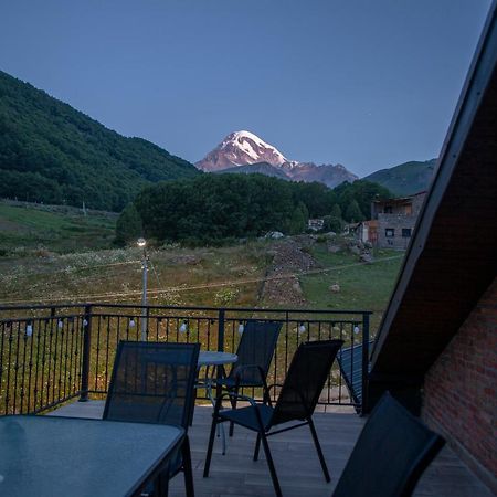 Hotel Geni Kazbegi Exterior photo