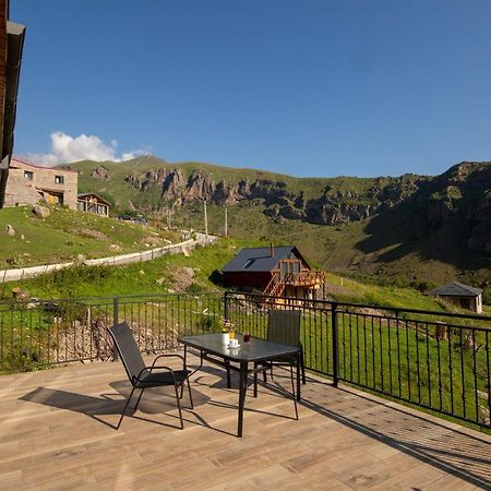 Hotel Geni Kazbegi Exterior photo