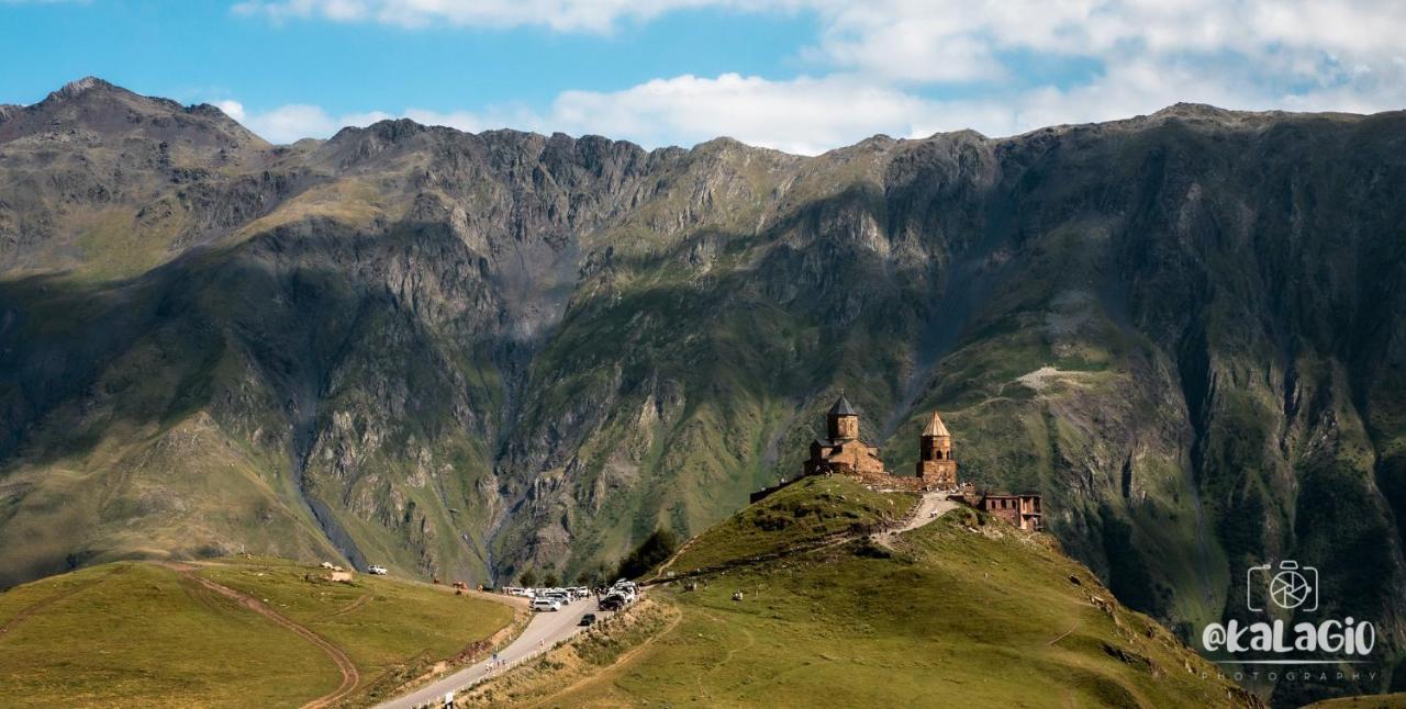 Hotel Geni Kazbegi Exterior photo